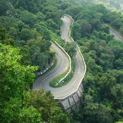 best resorts in athirapally